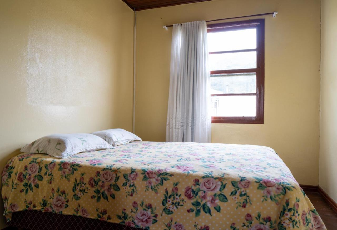 Hostel Raiz Da Serra Урубиси Екстериор снимка