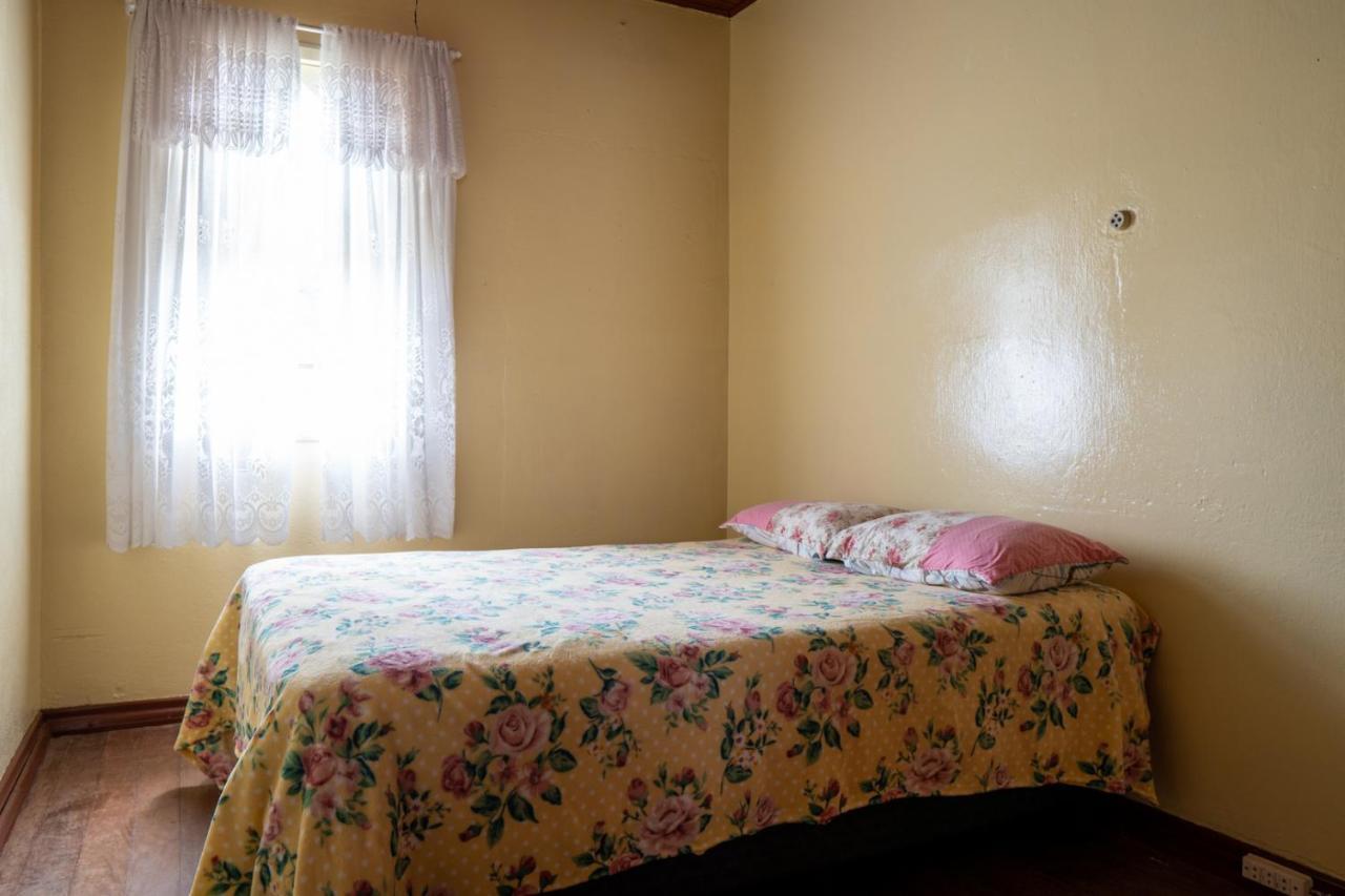 Hostel Raiz Da Serra Урубиси Екстериор снимка